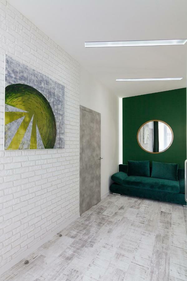 Leogrand Loft Apartments On Lychakivska 4 إلفيف المظهر الخارجي الصورة