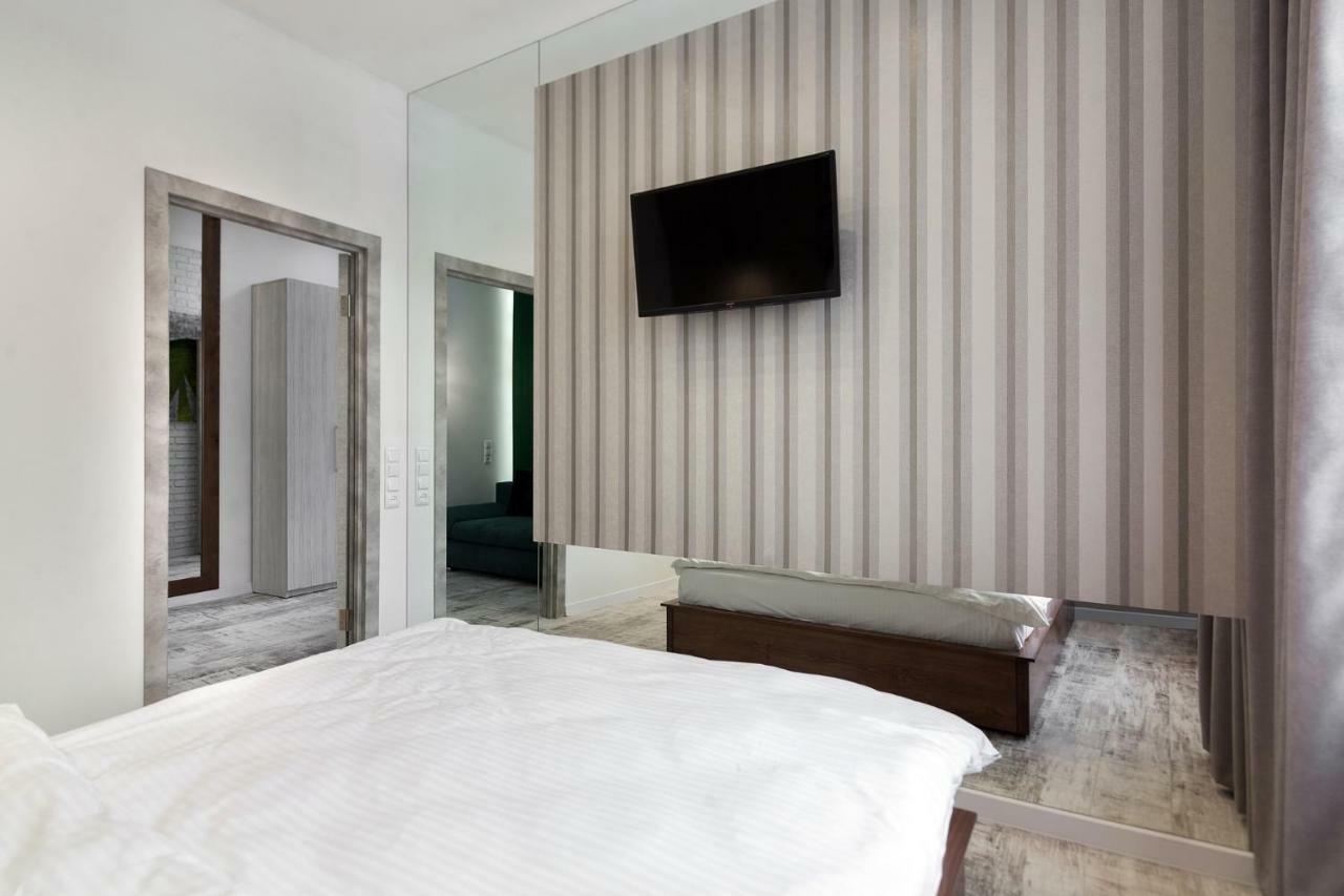 Leogrand Loft Apartments On Lychakivska 4 إلفيف المظهر الخارجي الصورة